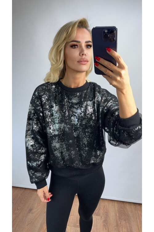 ÜSTÜ YALDIZLI TÜL DETAYLI