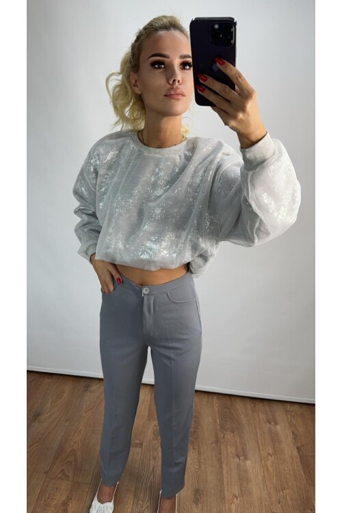 ÜSTÜ YALDIZLI TÜL DETAYLI